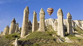 Love Valley, Cappadocia HD wallpaper