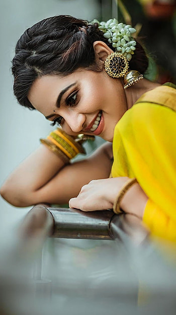 Athulya ravi, tamil actress HD phone wallpaper