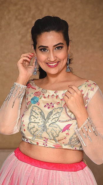 Manjusha, anchor HD phone wallpaper