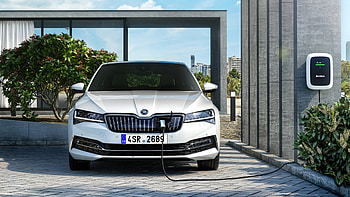 Superb IV, Skoda HD wallpaper