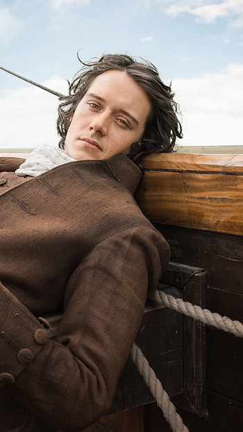 Outlander TV series, Stunning portrait, Jamie Fraser character, High-quality ry HD phone wallpaper