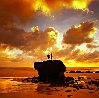 Beach, nature, woman, man HD wallpaper