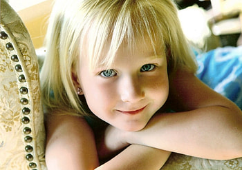 little girl, childhood, blonde, fair, nice, adorable, Seat, bonny, sweet, Belle, white, smile, eyes, girl, comely, sightly, pretty, face, lovely, pure, child, blue, graphy, cute, baby, set, Nexus, beauty, kid, beautiful, people, little, pink, Fun, dainty HD wallpaper