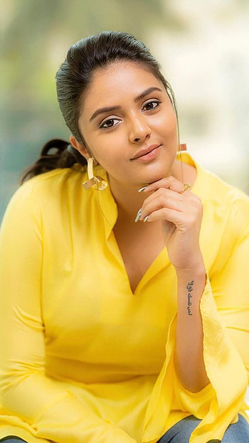 Sreemukhi, telugu actress, model HD phone wallpaper