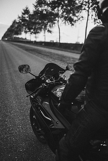 Motorcycles, Motorcyclist, Back View, Rear View, Bw, Chb, Motorcycle, Bike HD phone wallpaper