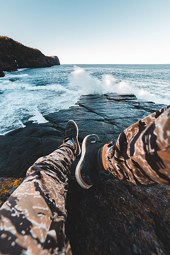 Waves, Rocks, Miscellanea, Miscellaneous, Legs, Sneakers HD phone wallpaper