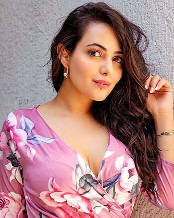 Aanchal, face, hair HD phone wallpaper