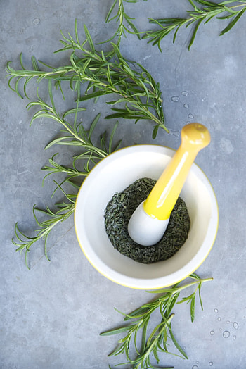 Mortar and pestle, Rosemary (Herb) HD phone wallpaper