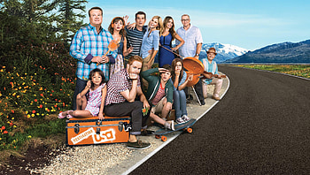 Modern Family (2022) movie HD wallpaper