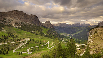 perfect mountain road down the valley, road, winding, valley, mountain HD wallpaper