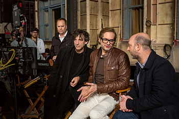 Neil Gaiman, Adapting His Work, Den of Geek HD wallpaper