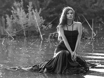 Once in my life..., sad, black and white, love, alone, beautiful, feel, woman HD wallpaper