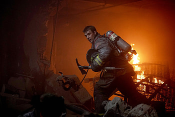 Chicago Fire, Derek Haas, Otis's death, TV series HD wallpaper