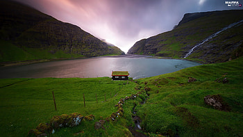 Faroe Islands, Lake valley, Beautiful waterfalls, Serene mountains HD wallpaper