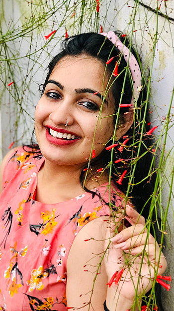 Manave surendran, mallu aunty, cute face HD phone wallpaper