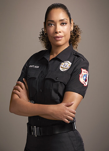 Gina Torres, Lone Star character, Personal life HD phone wallpaper