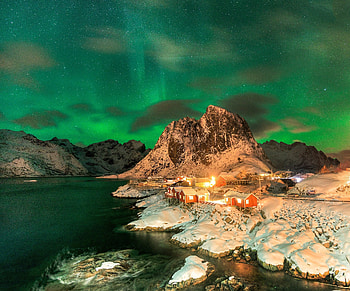 The Lofoten Islands, Northern lights, Winter, Norway, Settlement HD wallpaper