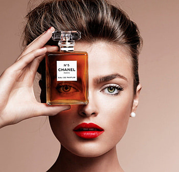 Chanel 5, fashion, graphy, perfume, Paris, essence, Chanel HD wallpaper