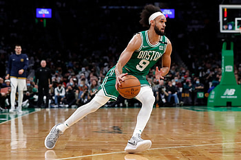 Derrick White, Tom Petrini, Spurs beat writer, Closer look HD wallpaper