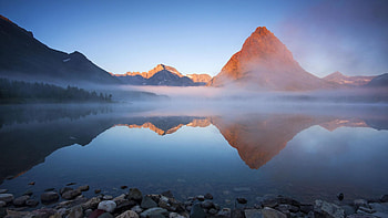 Swiftcurrent Lake in Glacier National Park, Montana, water, peaks, reflections, mist, landscape, usa HD wallpaper