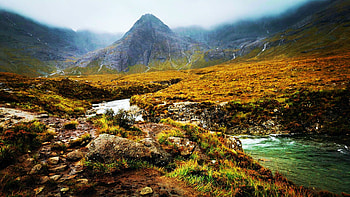 Isle of Skye, Scotland, mist, landscape, river, rocks, morning HD wallpaper