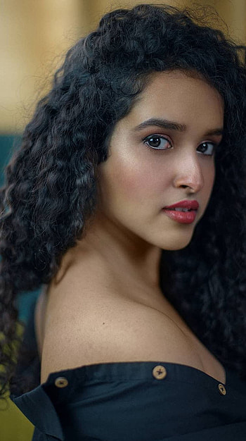 Vidya Prabhu, model, actress HD phone wallpaper