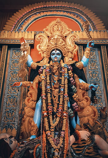 Intricately decorated Kali idol during a colorful festival in Kolkata, India. HD phone wallpaper