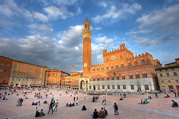 Piazza del Campo, Palazzo Ravizza, Siena HD wallpaper