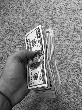 Money, Hand, Miscellanea, Miscellaneous, Bw, Chb, Banknotes, Bills HD phone wallpaper