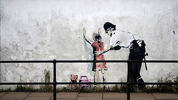 Banksy Art Bakcground. HD wallpaper