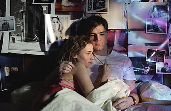 Wicker Park suspense, Missing person, Intense emotions, Unexpected revelations HD wallpaper
