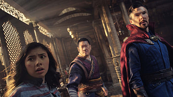 America Chavez Benedict Cumberbatch Doctor Strange Xochitl Gomez Doctor Strange in the Multiverse of Madness HD wallpaper