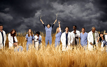 Grey's Anatomy, Gripping storytelling, Heart-wrenching moments, Surgical team HD wallpaper