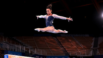 Sunisa Lee, Athletic prowess, Gymnastics champion, Sports HD wallpaper