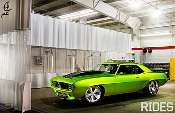Green-Monster, bowtie, classic, gm, lime green HD wallpaper