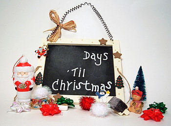 Holidays, Santa Claus, Fir-Trees, Christmas, Board, Figures, Figurines, Wishes, Attributes HD wallpaper