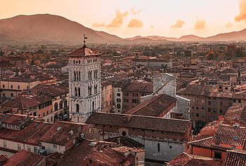 -perfect Lucca, Captivating shot, Italian architecture, City exploration HD wallpaper