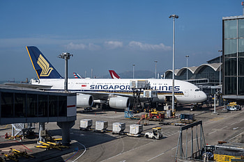 Hong Kong Airport, A380 Singapore Airlines, Airports terminal, Singapore Airlines HD wallpaper