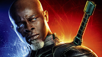 Djimon Hounsou, Captain Marvel film, Engaging character, Vibrant HD wallpaper