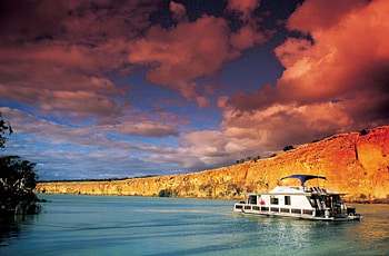Murray River, australia, rocky bank, clouds, trees, river boat HD wallpaper