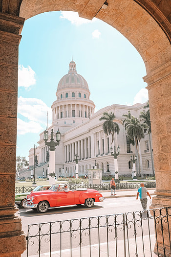Best things to do, Havana highlights, Travel essentials, Hand luggage HD phone wallpaper