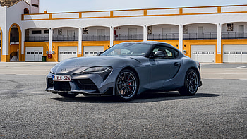 Toyota GR Supra 3 0 MT 2022 2 Cars HD wallpaper
