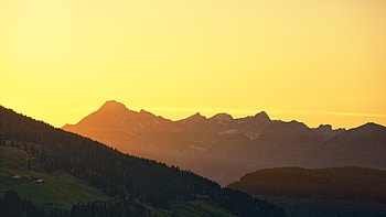 Horizon, mountains, dawn HD wallpaper