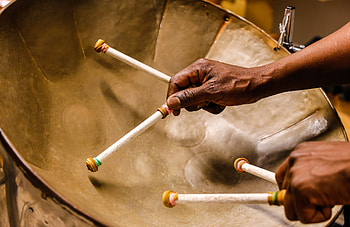 History of the steel pan, Caribbean instrument, Rich musical heritage, Unique tones HD wallpaper