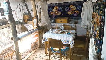Traditional romanian interior, Contesti, Dambovita, Romania, ograda bunicilor, traditional HD wallpaper