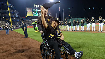 Jung Ho Kang makes Pittsburgh his home: Pirates 2016 | Pittsburgh Post-Gazette HD wallpaper