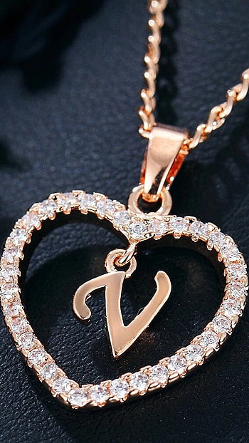 V Letter, Diamond Heart HD phone wallpaper