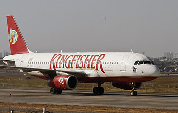 Kingfisher Airlines, License expiry, Gulf Business, Aviation news HD wallpaper