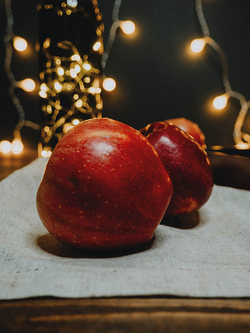 Fruits, Food, Apples, Glare, Garland HD phone wallpaper
