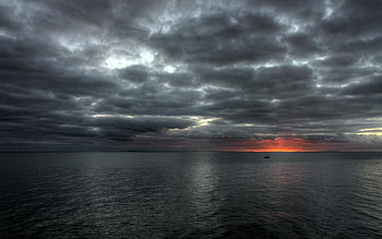 Gray Cloudy Sky, Monochromatic sky, Subtle elegance, Tranquil mood HD wallpaper